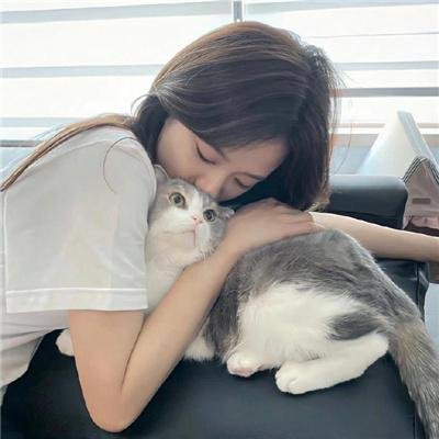 莱拉在海法