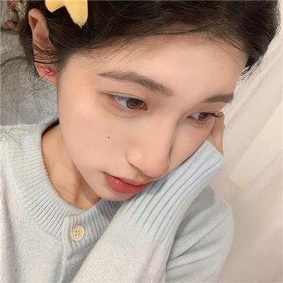 村支书金岚岚