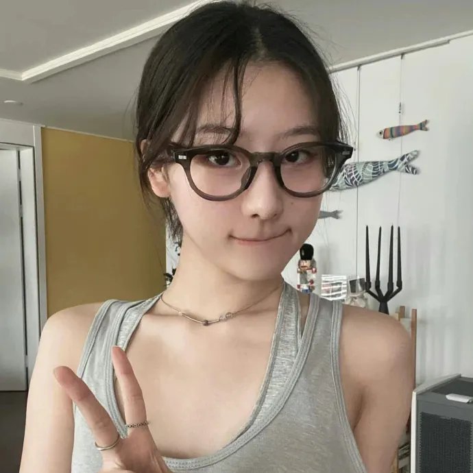 念情女博士
